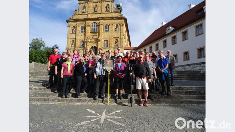 Aus Mantel pilgerten wieder 29 Männer und Frauen nach Amberg. sei