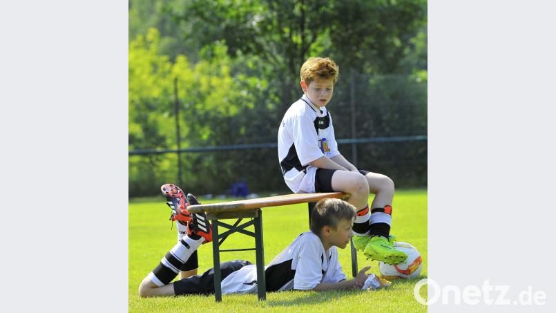 Sommerturniere der D-und E-Junioren mit Mädchenmannschaften beim TSV Theuern. zg