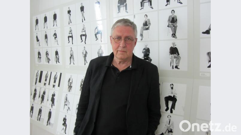 Gert Loschütz eröffnet das Literatursommerfest mit Kostproben aus seinem Roman &quot;Ein schönes Paar&quot;. aks