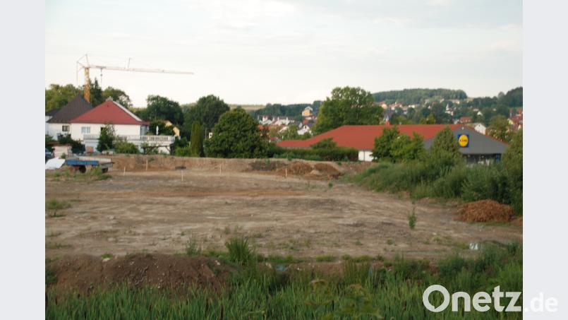 Im „Sondergebiet Einzelhandel“ an der Muracher Straße/Am Schießanger möchte im Jahr 2019 der neue Lidl-Markt eröffnen. Die Hochbauarbeiten dazu sollen ab dem Frühjahr starten. Portner