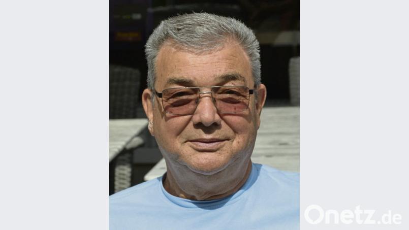 Reiner Herzog: Der 74-jährige Rentner aus Neustadt hat am Freitag für sich und seinen Sohn in einem Restaurant inmitten der Einkaufs- und Kulturnacht „Weiden träumt“ einen Tisch reserviert. In Neustadt habe er bereits mitgefeiert, weil er den Festumzug besucht hat. Nun plant er sein Wochenende anders. exb