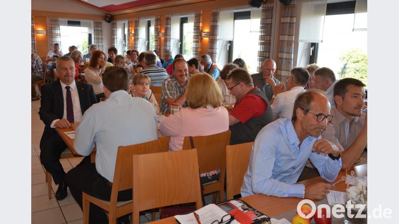 Auf großes Interesse stieß der Diskussionsabend. Bis zu 120 Teilnehmer waren anwesend. jr