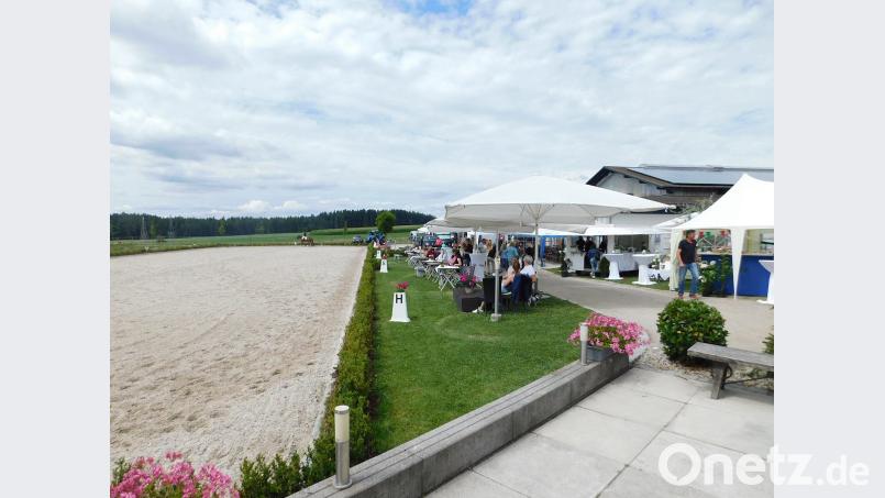 Die Reitanlage in Münchsgrün hat sich für das große Dressurturnier herausgeputzt. Privat