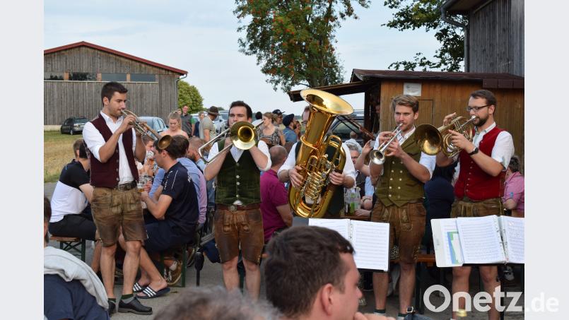 Die fünf Musikanten der Kapelle "WosDaBrasKo" waren Spitzenklasse. bnr