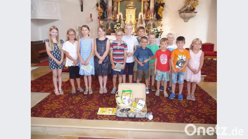 Die Kinder machten bei der Gestaltung der „Urlaubsmesse“ gerne mit. Bild: exb