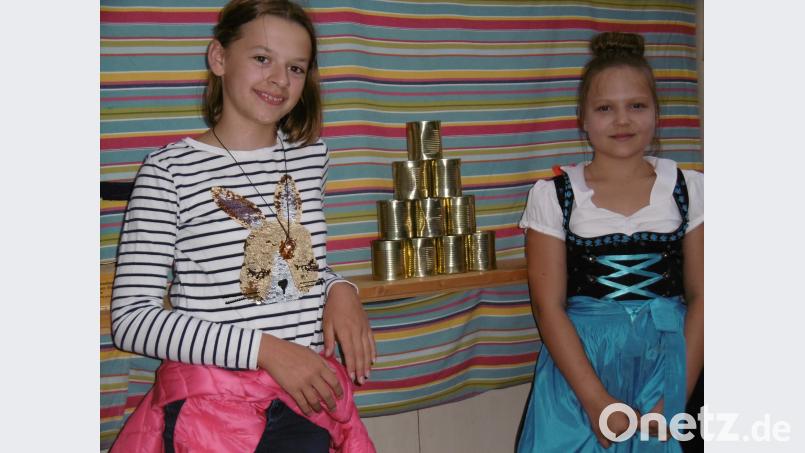 Dosenwerfen bei Hanna und Leni ist cool mma