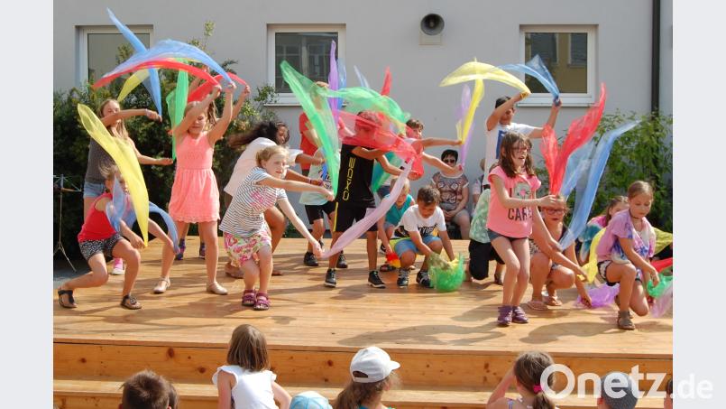 Grundschule feiert Schulfest Schmola, Werner