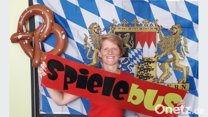 Maxl, der Spielebus des Landkreises, will heuer seinem Namen alle Ehre machen und gibt sich als ein Bayer vom alten Schlag. Landratsamt