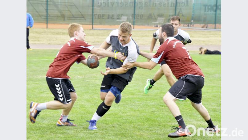 Attacke auf den mit dem Ball. Ziegler