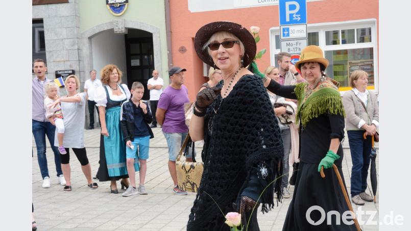 800 Jahre Neustadt Festzug Gabi Schönberger