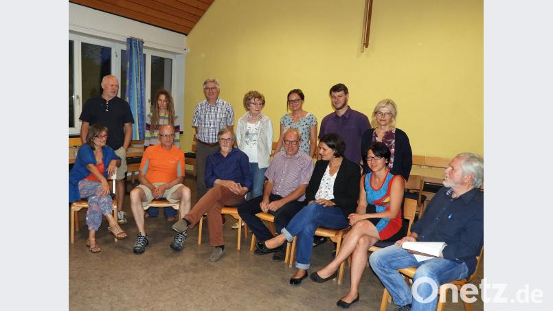Unter dem Motto „Jetzt aber …!“ stellte der „Runde Tisch für neues Engagement“ sein Selbstverständnis im evangelischen Pfarrheim Rothenstadt vor. Winkler