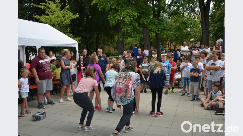 Viel Bewegung beim Schulfest am Sonderpädagogischen Förderzentrum. dob