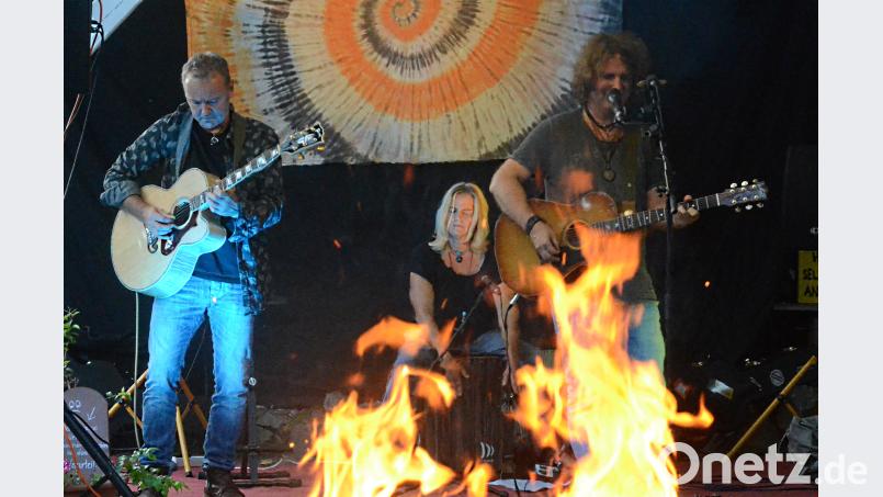 Erdiger Blues mit den "Stompin' Blues Pickers". Kunz