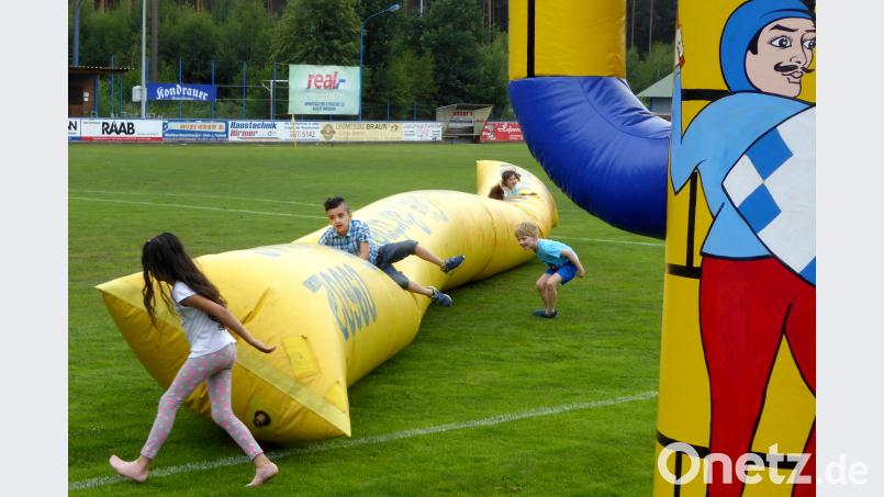 Die Luftschlange ist bei den Kleinen besonders beliebt. fsb