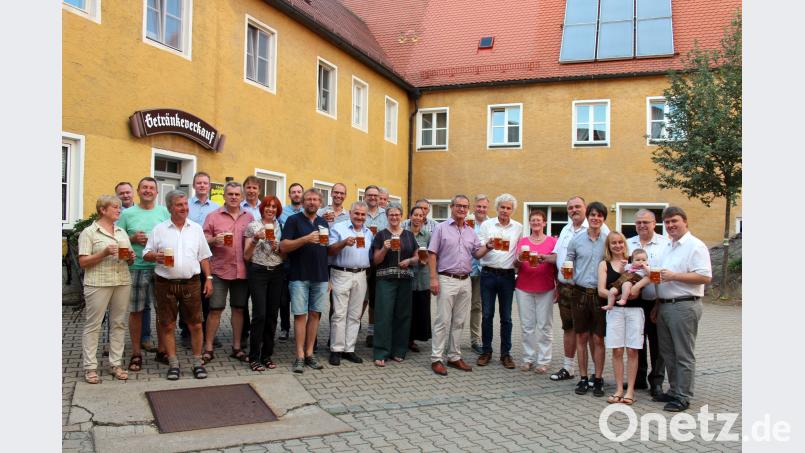 Die Kemnather Experten des Gerstensaftes hat das diesjährige Wiesenfest-Bier wieder einmal überzeugt. stg