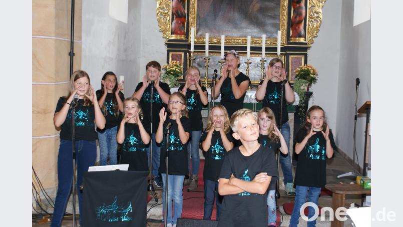 Der Jugendchor "Wild Voices" fordert auf: "Jonah geh nach Ninive." sei