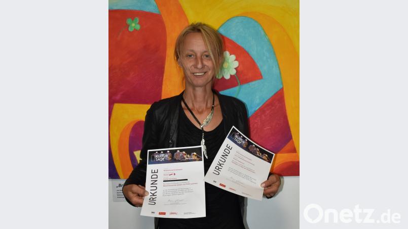 Katharina Scherl hat für die Mittelschule Grafenwöhr bei den Kulturtagen in Nürnberg teilgenommen und zwei Urkunden für die Projekte erhalten. rgr