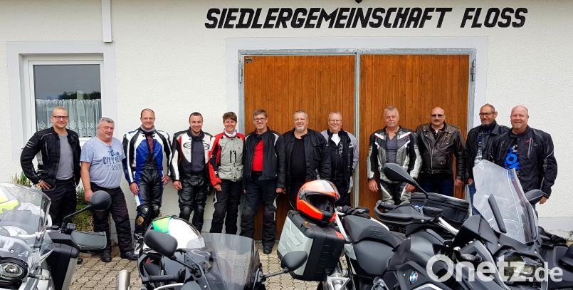 Die Flosser Siedler sind zum ersten Mal als Gruppe mit Motorrädern unterwegs. mef