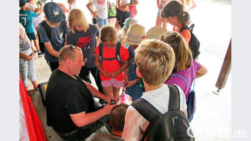 Geocaching steht auf dem Programm des Fichtelgebirgsvereins. hai