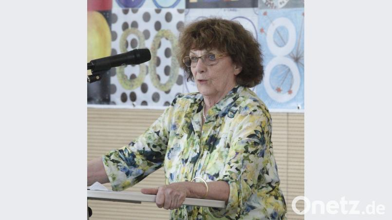 Die ausgewiesene Gauß-Expertin Dr. Karin Reich hielt den Festvortrag. Hirsch