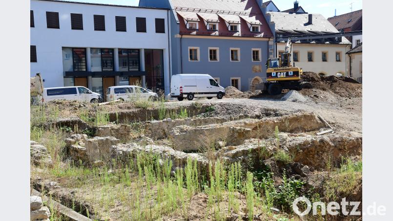 Dieser Bagger beunruhigt die Anwohner des Spitalgrabens. Er hat aber nicht mit dem Vorhaben von Ten Brinke zu tun, das auf dem ehemaligen Bürgerspitalgelände entsteht. Petra Hartl