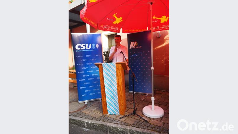Fabian Wiesnet ist der Kopf des neugegründeten JU-Ortsverbandes und formulierte bei seiner Antrittsrede mit gut überlegten Aussagen die Ziele der Jungen Union. wmi