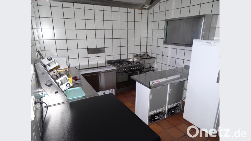 Neu ausgestattete Küche ak