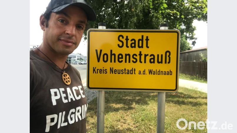 "Pilgern für den Frieden" hat sich der 40-jährige zum Lebensinhalt gemacht. Bild: fjo fjo
