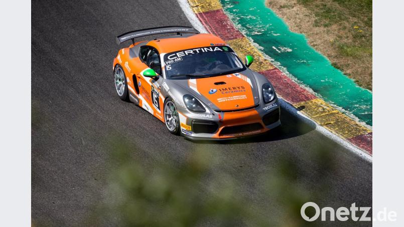 Mit dem Porsche Cayman GT4 fahren Dominik Schraml und sein Partner Rudolf Schulte die European-Series. Nach dem ersten Podestplatz der Saison greifen die beiden in der Gesamtwertung Rang drei an. exb