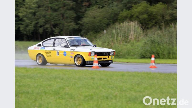 Robert Stangl auf seinem Kadett gehört wieder zu den Favoriten. Hösamer