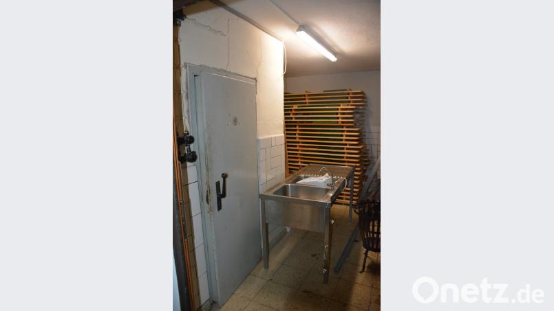 Zu Toilettenlagen im ehemaligen Kühlraum im Anbau des Ramlesreuther Feuerwehrhauses gibt der Bauausschuss seine Zustimmung. ak