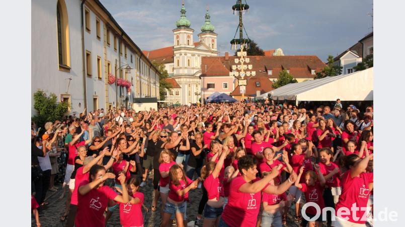 &quot;Powertanz&quot; in der Klosterstadt. kro