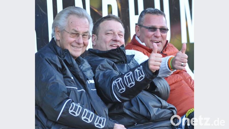 Werner Aichner, Hubert Kirsch und Helmut Schweiger (von links) stehen für die erfolgreichsten Jahre des FC Amberg. Mit Aichner tritt jetzt der Letzte aus diesem Trio ab. ref