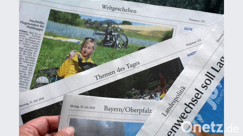 Einige Seiten aus dem sogenannten Mantelteil unserer Zeitung. Er beinhaltet im vorderen Buch Politik, Thema oder Themen des Tages, Landespolitik, Bayern/Oberpfalz und Weltgeschehen, im zweiten Buch folgt Sport, im dritten Wirtschaft, am Ende Kultur und Magazin. Gabi Schönberger