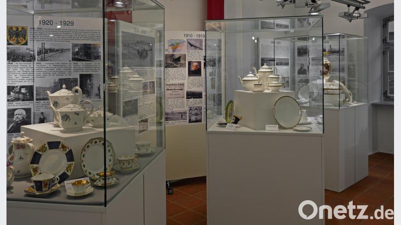 Jubiläumsausstellung "25 Jahre Förderverein Porzellan- und Kachelmuseum". tr