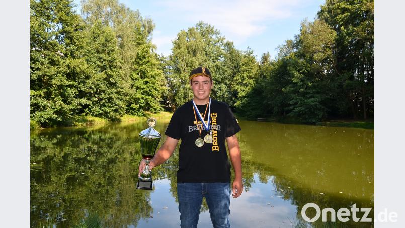 Fabian Gesierich ist stolzer Europameister im Angeln und hofft am Wochenende auf noch mehr. fjo