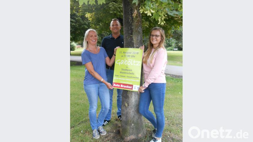 Tanja Hoppe, Jens Ernstberger und Daniela Pöhlmann stecken stecken mitten in den Vorbereitungen für das Stadtparkfest "Gaböltz" am 11. August. abi