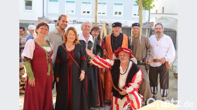 Zwei Tage verbringt die Abordnung des Stiber-Fähnleins bei den Nibelungen-Festspielen in Plattling. mfh