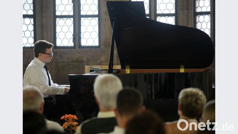 John Phillips lässt mit einer gelungenen Beethoven-Interpretation aufhorchen. Wolfgang Steinbacher