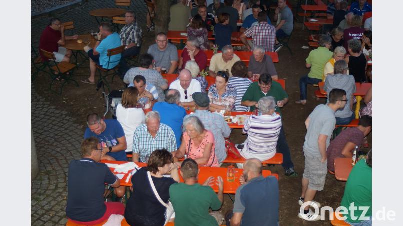 Groß war der Besucherandrang beim Brunnenfest. slh