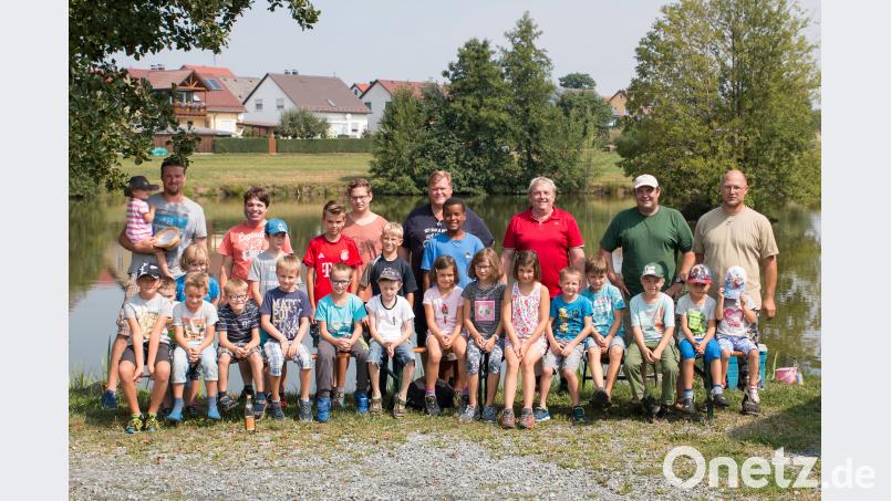 Das Angeln machte den Kindern viel Spaß. den