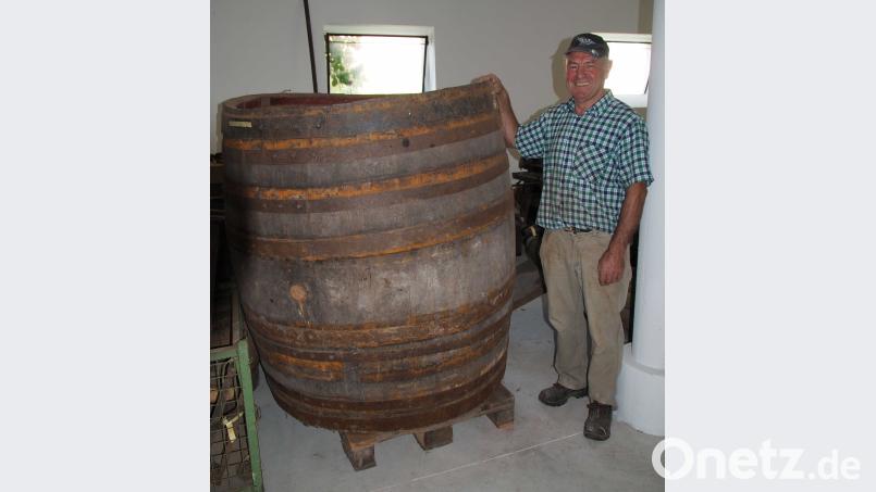 Höchste Handwerkskunst: Ein riesiges Bierfass, made in Tirschenreuth. Harald Mohr