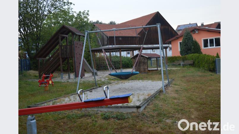 Im Rahmen der Dorferneuerung soll der bestehende Spielplatz "Am Tradwg" eine Aufwertung erhalten. bej