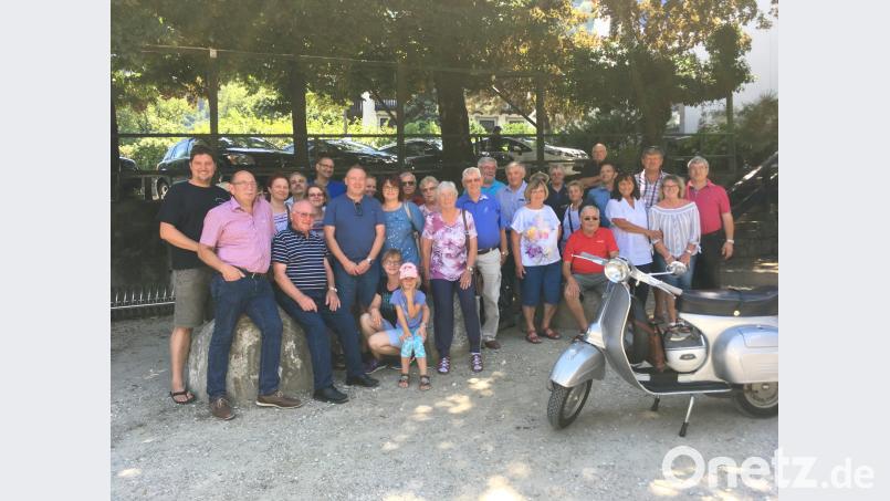 Besuch bei Freunden in Algund. Die Etzenrichter nehmen im Jubiläumsjahr der Partnerschaft am Algunder Dorffest teil und planen schon das nächste Ereignis. exb