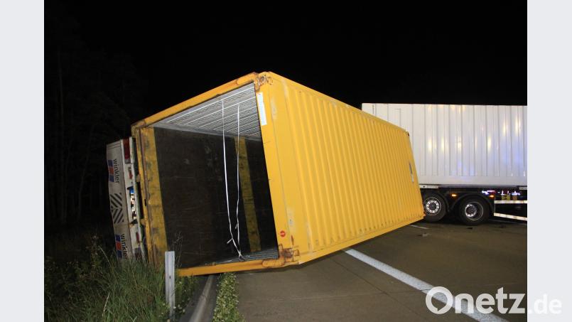 Folgenschwerer Unfall auf der A93 zwischen Hausen und Abensberg. Auer, Alexander