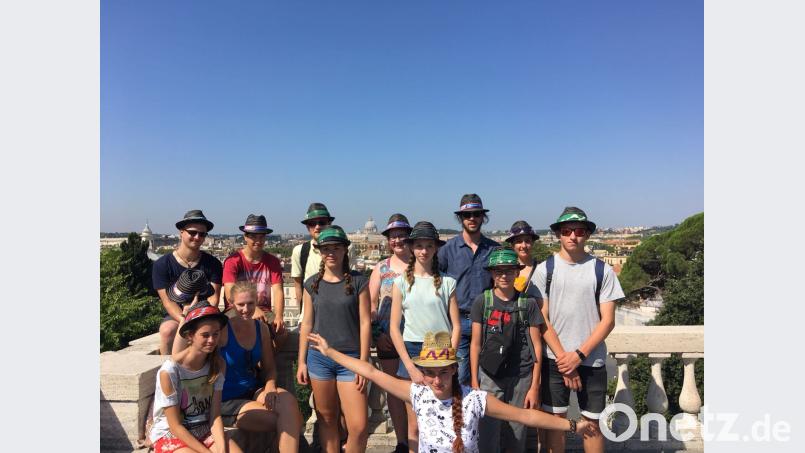 Die Ministranten aus Krummennaab, Thumsenreuth und Premenreuth waren zu Besuch in Rom, natürlich mit Papstaudienz. den