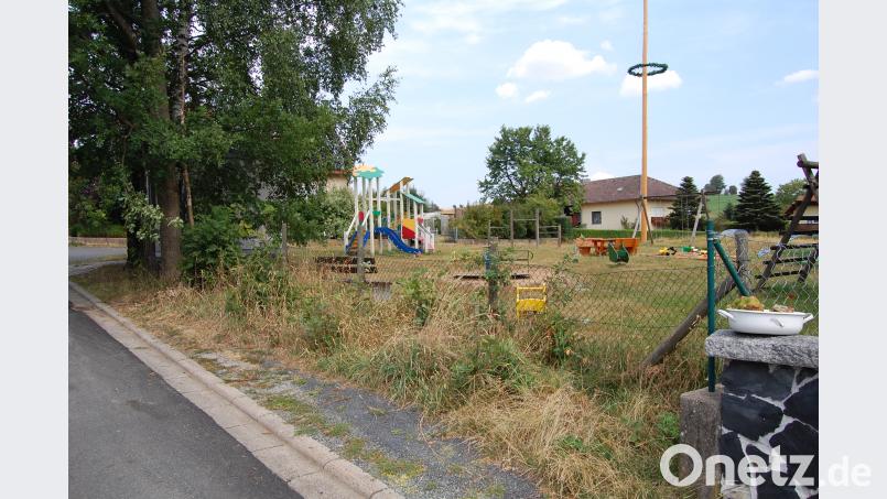 Hier sollen Parkplätze entstehen. sm