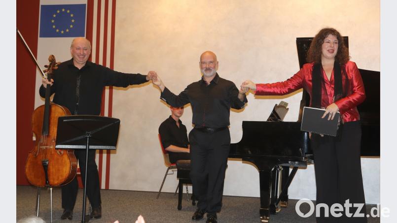 Misha Quint, Gerardo Teissonniere und Christa Mayer begeistern beim 2. SRIMF-Meisterkonzert das Publikum. Martin Franitza
