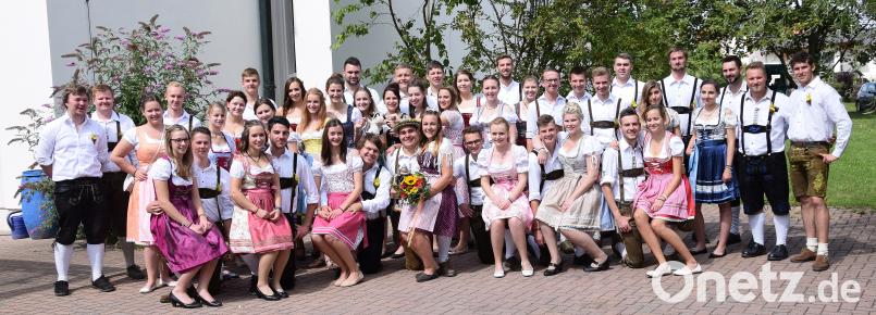 Die Kirchweihpaare von Mendorferbuch. bö