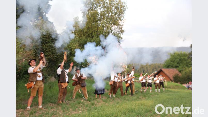 Die Böllerschützen laden mit Einzel-, Reihenfeuer und Salut am 18. August zum Kinifest. frd